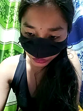 Snapshot of Aruyeshi- chatting on 03/07/25, 03:18 Aruyeshi- online show from 03/07/25, 03:18