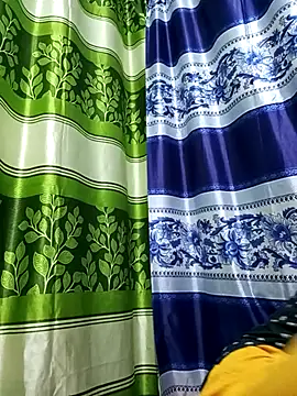 Snapshot of Aruyeshi- chatting on 03/17/25, 11:00 Aruyeshi- online show from 03/17/25, 11:00