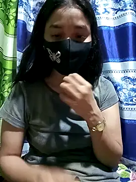 Snapshot of Aruyeshi- chatting on 03/22/25, 03:52 Aruyeshi- online show from 03/22/25, 03:52