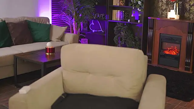 EvaSunderland online show from 03/15/25, 12:04