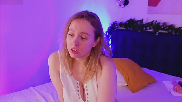 MrsPrude online show from 12/22/24, 05:34