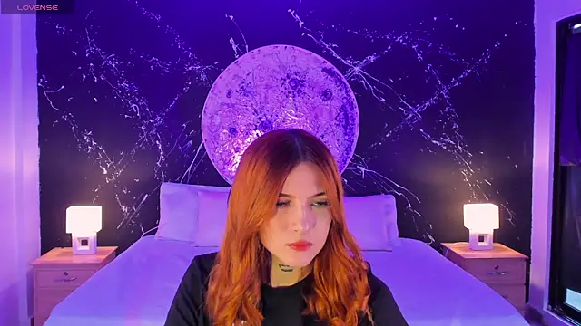 VictoriaRosse  online show from 03/04/25, 09:43