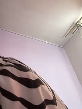 peiton steele7 online show from 12/18/24, 06:46