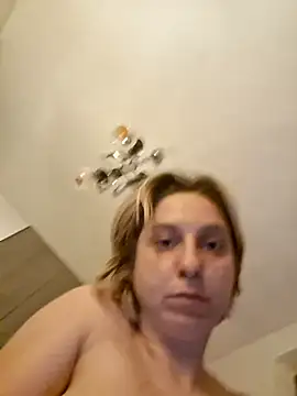 Anitabambola online show from 04/11/26, 02:05