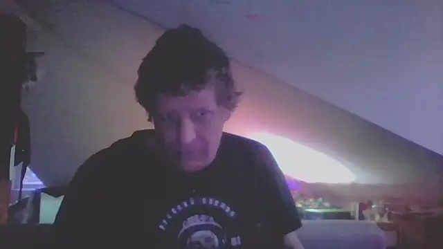 Bigthroaterboy online show from 05/13/26, 03:37