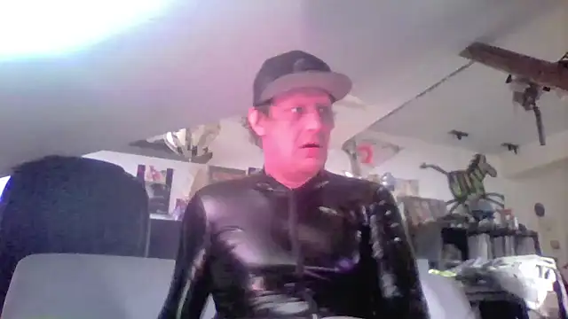 Bigthroaterboy online show from 05/13/26, 05:10