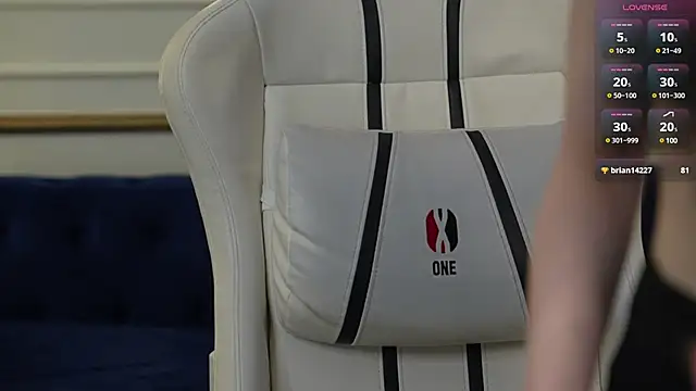 Snapshot of Sara_Tranquil chatting on 02/23/25, 01:42 Sara Tranquil online show from 02/23/25, 01:42