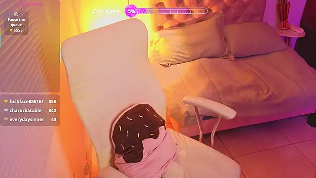 Nathaly-sky online show from 11/28/25, 09:45