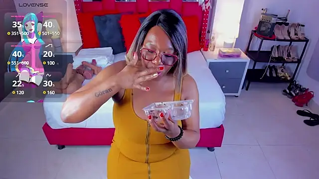 ShantalDior online show from 02/04/25, 03:11