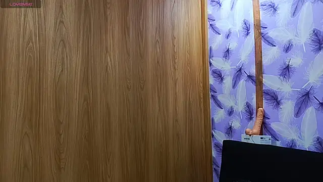 Molly ADY online show from 11/26/25, 07:26