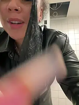 HaileyDiana online show from 03/10/25, 04:57