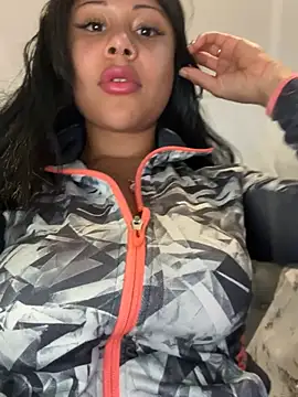 HaileyDiana online show from 04/21/26, 05:39