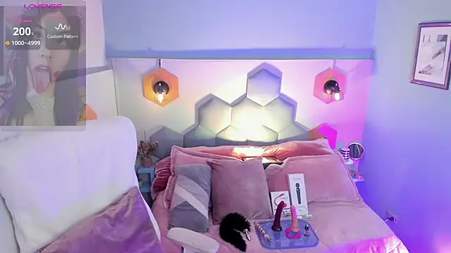 Melissa Koster online show from 03/21/25, 03:12