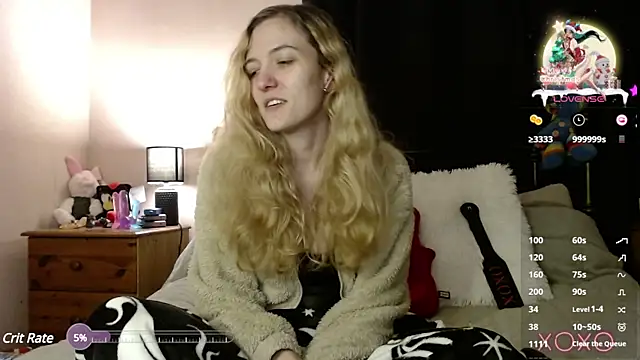 Snapshot of EllieeRose chatting on 01/10/25, 11:50 EllieeRose online show from 01/10/25, 11:50