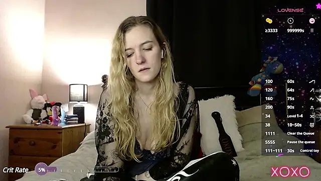 Snapshot of EllieeRose chatting on 02/06/25, 01:05 EllieeRose online show from 02/06/25, 01:05