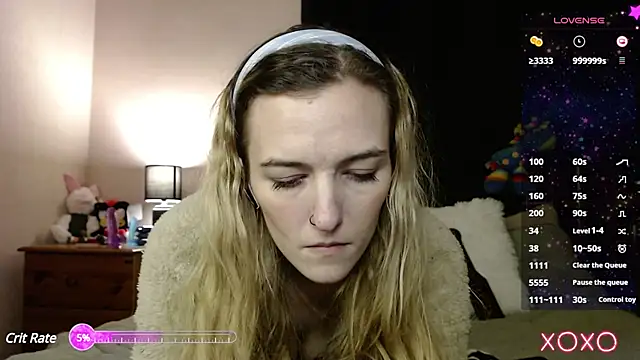 Snapshot of EllieeRose chatting on 02/17/25, 09:41 EllieeRose online show from 02/17/25, 09:41