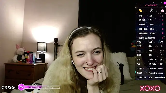 Snapshot of EllieeRose chatting on 03/14/25, 12:21 EllieeRose online show from 03/14/25, 12:21