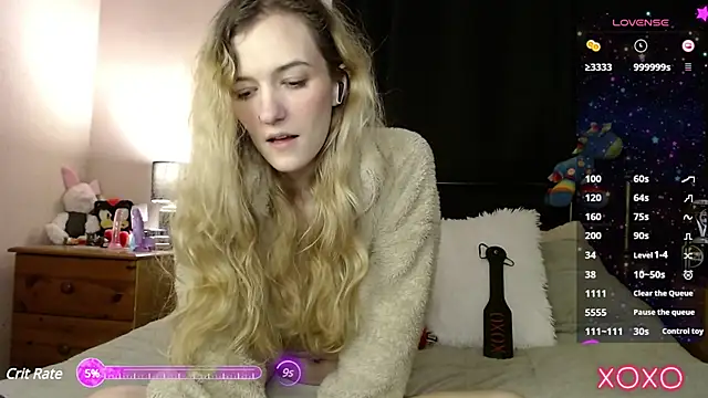 Snapshot of EllieeRose chatting on 03/19/25, 07:17 EllieeRose online show from 03/19/25, 07:17