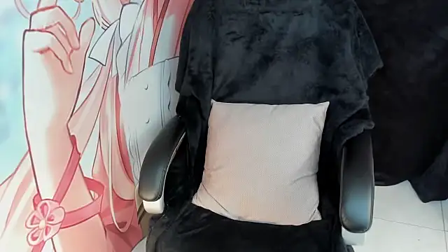 AllysonMilf69 online show from 09/19/25, 02:07