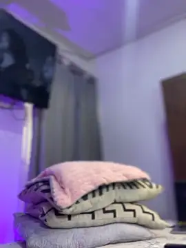 ANA CARTER online show from 10/19/25, 06:52