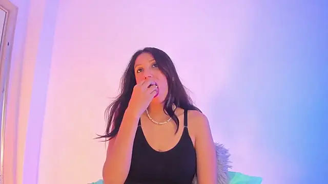 Snapshot of LyaEvanss chatting on 09/20/25, 03:51 LyaEvanss online show from 09/20/25, 03:51