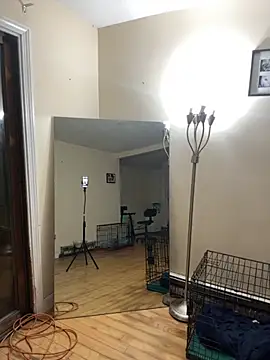 Snapshot of DaddySnowXX chatting on 09/19/25, 03:19 DaddySnowXX online show from 09/19/25, 03:19