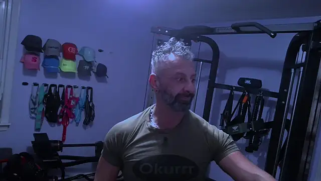 DaddySnowXX online show from 11/28/25, 02:03