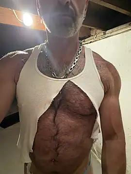 Snapshot of DaddySnowXX chatting on 06/24/26, 01:37 DaddySnowXX online show from 06/24/26, 01:37