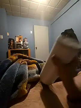 Snapshot of Joysdic41 chatting on 01/25/25, 10:40 Joysdic41 online show from 01/25/25, 10:40