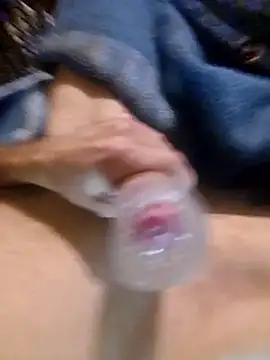 Snapshot of Joysdic41 chatting on 09/14/25, 09:41 Joysdic41 online show from 09/14/25, 09:41