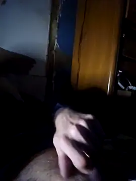 Snapshot of Joysdic41 chatting on 09/20/25, 10:38 Joysdic41 online show from 09/20/25, 10:38