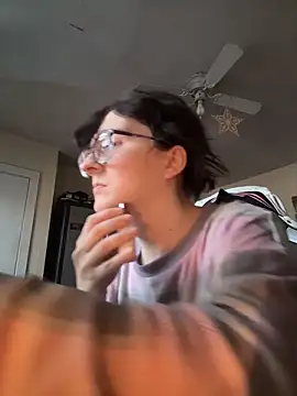 Snapshot of YandereDemon chatting on 11/16/25, 08:25 YandereDemon online show from 11/16/25, 08:25