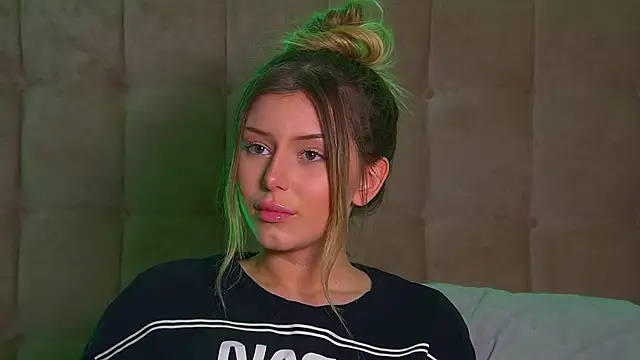 LiliaBianka online show from 03/11/25, 03:34