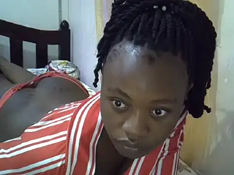 Snapshot of CuteSavana chatting on 02/09/25, 03:32 CuteSavana online show from 02/09/25, 03:32