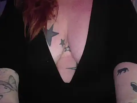 LynnLa online show from 02/24/25, 05:20