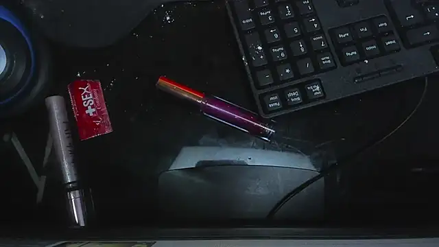 Snapshot of MaddyHudson chatting on 12/07/24, 09:17 MaddyHudson online show from 12/07/24, 09:17