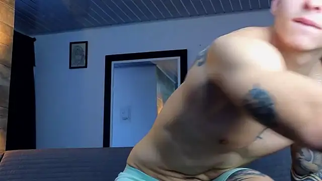 Snapshot of AsmodeoCox chatting on 03/21/25, 11:01 AsmodeoCox online show from 03/21/25, 11:01