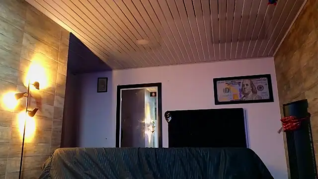 Snapshot of AsmodeoCox chatting on 10/31/25, 08:26 AsmodeoCox online show from 10/31/25, 08:26