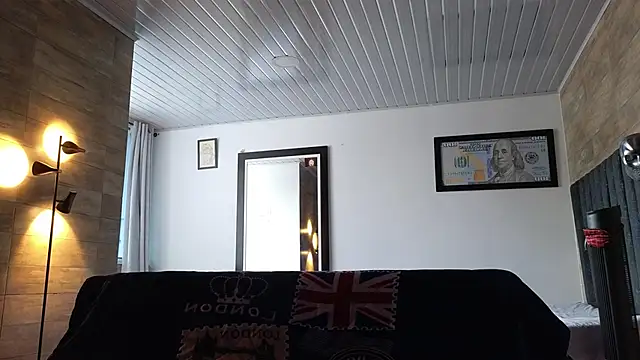 Snapshot of AsmodeoCox chatting on 11/22/25, 03:44 AsmodeoCox online show from 11/22/25, 03:44