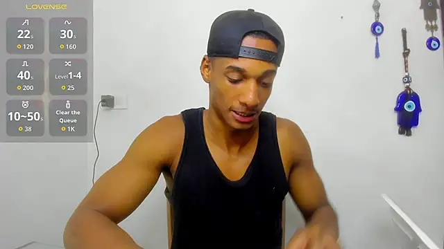 Snapshot of Malkongarcia chatting on 02/23/26, 01:19 Malkongarcia online show from 02/23/26, 01:19