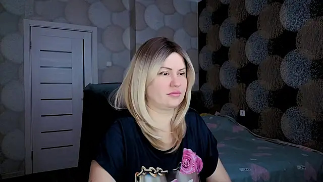 Snapshot of natusik chatting on 02/05/25, 05:30 natusik online show from 02/05/25, 05:30