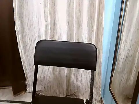 Mayra baby online show from 04/15/26, 08:09