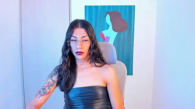Snapshot of sofiaa_grey_ chatting on 05/08/26, 03:06 sofiaa grey online show from 05/08/26, 03:06