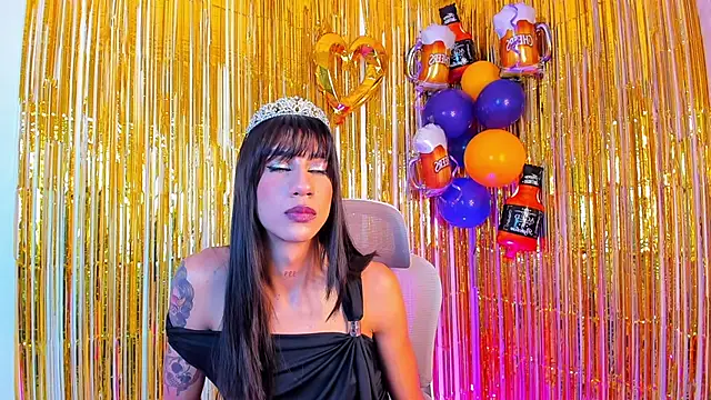 Snapshot of sofiaa_grey_ chatting on 07/22/26, 02:20 sofiaa grey online show from 07/22/26, 02:20