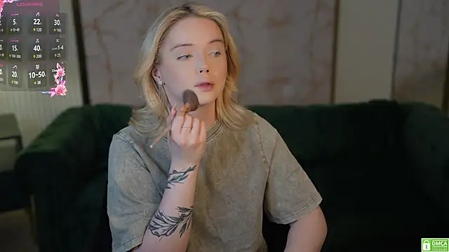 Snapshot of Cassy-Celestial_ chatting on 02/03/25, 11:58 Cassy-Celestial online show from 02/03/25, 11:58