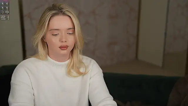 Snapshot of Cassy-Celestial_ chatting on 02/24/25, 06:27 Cassy-Celestial online show from 02/24/25, 06:27