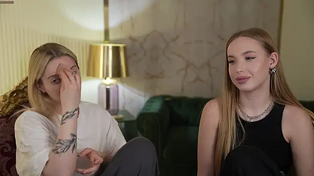 Snapshot of Cassy-Celestial_ chatting on 03/20/25, 12:08 Cassy-Celestial online show from 03/20/25, 12:08