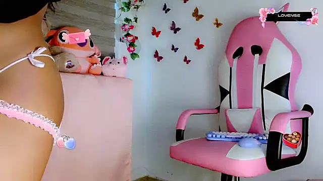 amaranta1411- online show from 01/04/25, 06:51