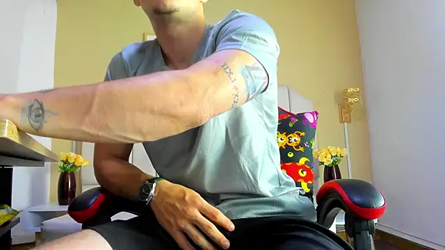 Snapshot of juan_prior chatting on 12/18/25, 01:39 juan prior online show from 12/18/25, 01:39