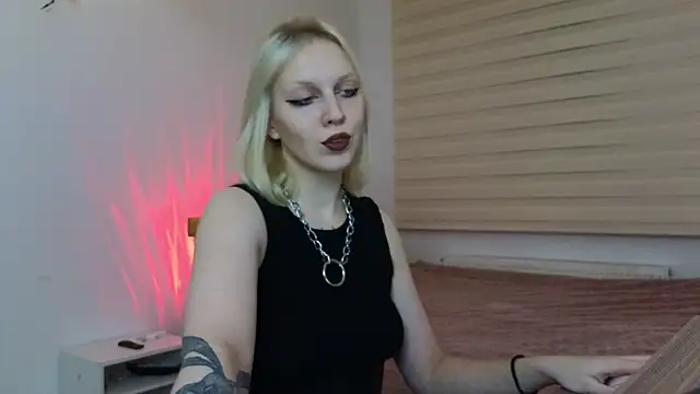 Martha Hoffman online show from 02/02/25, 08:08